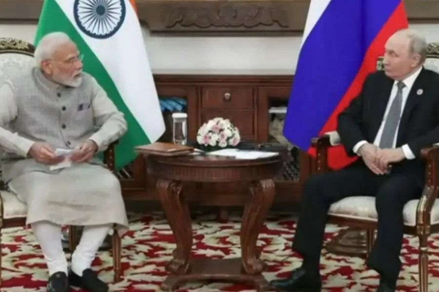 ‘यूक्रेन में शांति के पक्ष में भारत’, पुतिन से मुलाकात में पीएम मोदी का संदेश