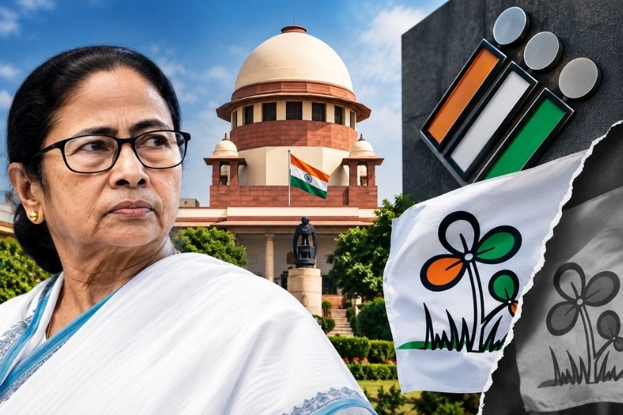 TMC Name-Symbol Row: चुनाव आयोग के फैसले के खिलाफ सुप्रीम कोर्ट पहुंचीं ममता बनर्जी, जल्द सुनवाई की मांग